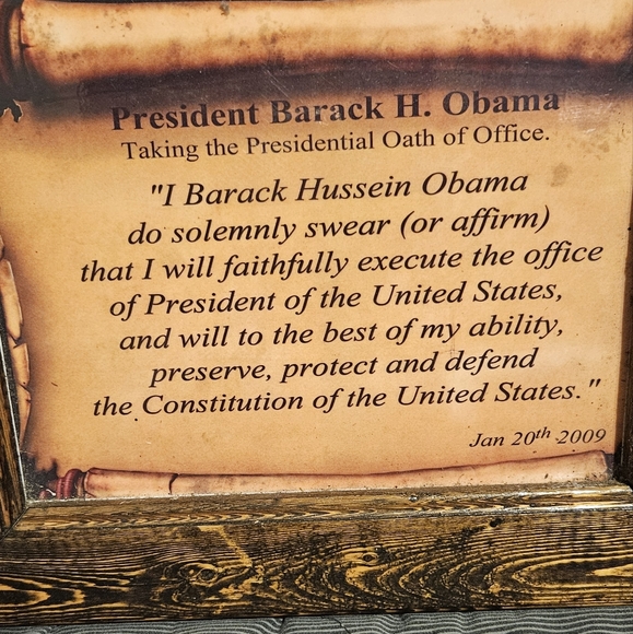BARACK OBAMA 2009 SWEAR IN - Picture 3 of 4